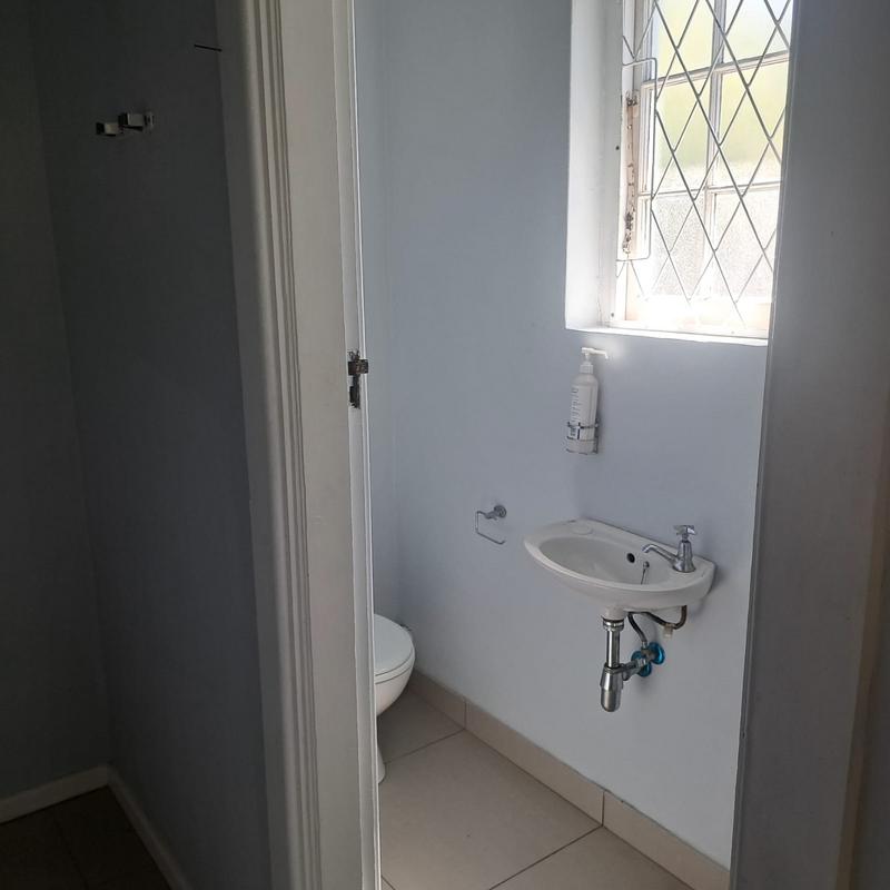 To Let commercial Property for Rent in Walmer Eastern Cape